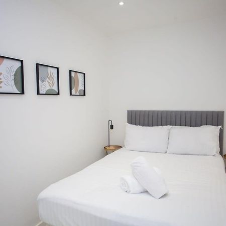 Bright Central Flat With Balcony And Free Parking Glasgow Ngoại thất bức ảnh